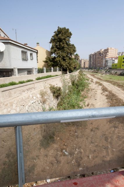 En marcha las últimas obras del paseo peatonal de la Rambla de Benipila - 2, Foto 2
