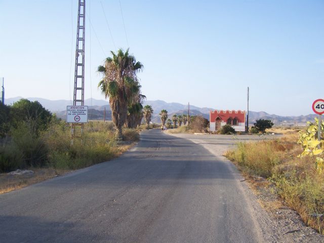 El ayuntamiento de Águilas adjudica las obras de asfaltado y parcheo de varios caminos rurales - 1, Foto 1