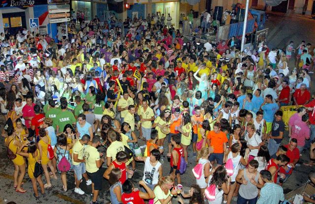 Los festejos en honor a San Agustín iniciaban anoche su andadura - 1, Foto 1