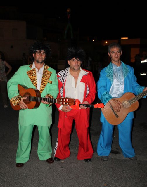 Las Fiestas Patronales torreñas viajan en el tiempo a la espera de las carrozas - 3, Foto 3