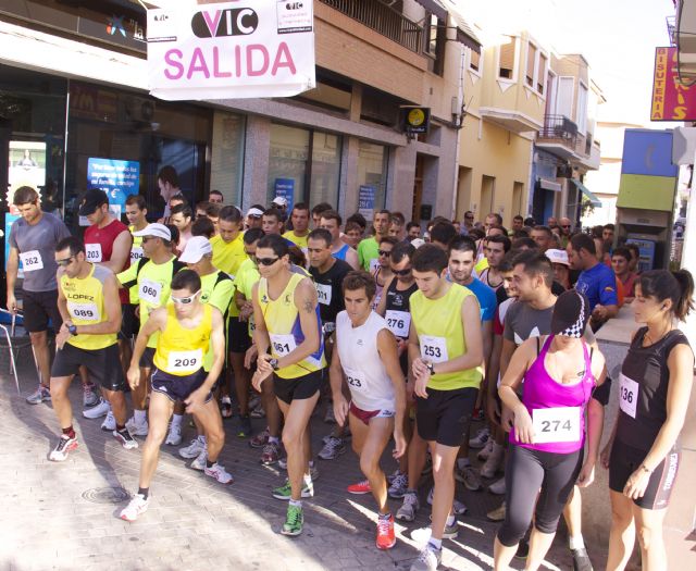 xito de participacin de la carrera a favor de la Asociacin de Huesos de Cristal celebrada en Beniel - 2