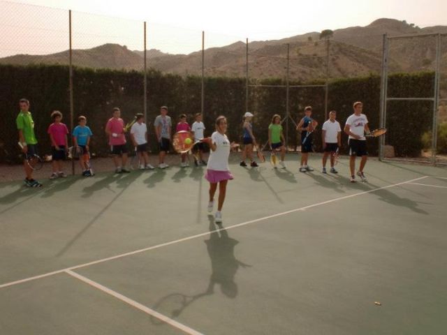Comienza un año ms la Escuela de Tenis del Club de Tenis de Totana - 1