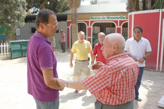 El Alcalde visita el Malecón para comprobar la marcha de las obras para acoger la Feria a partir del jueves - 2, Foto 2