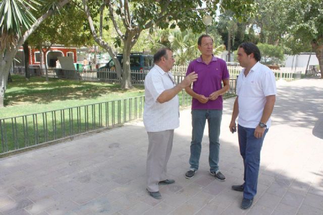 El Alcalde visita el Malecón para comprobar la marcha de las obras para acoger la Feria a partir del jueves - 3, Foto 3