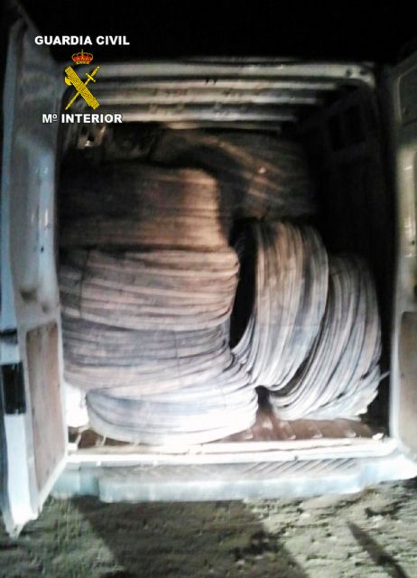 La Guardia Civil detiene a una persona por la sustracción de material de riego de una finca de Murcia - 1, Foto 1