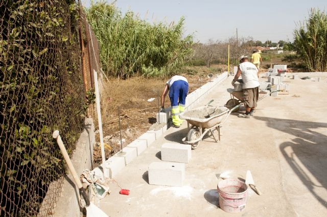 El Ayuntamiento pone a punto el recinto festero de Carthagineses y Romanos - 2, Foto 2