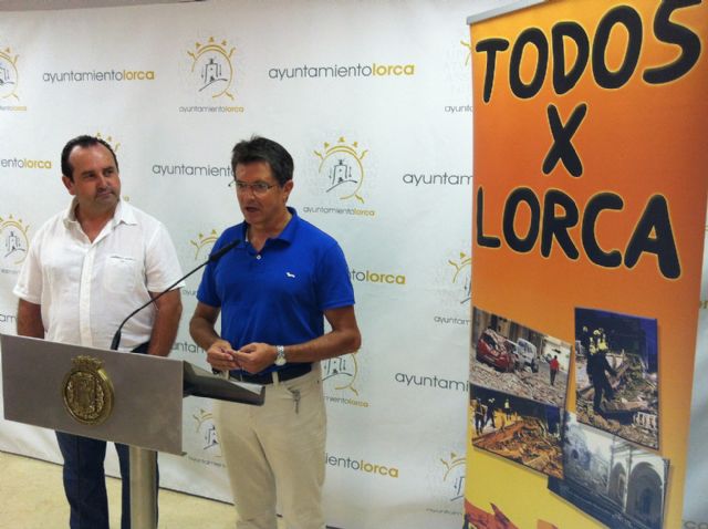 Lorca recibe una ayuda solidaria de 6.033 por parte de los promotores de la gira Todos X Lorca - 1, Foto 1