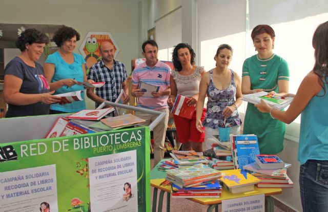 El Ayuntamiento pone en marcha una Campaña Solidaria de recogida de libros de texto y material escolar - 1, Foto 1