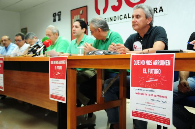 Manifiesto en defensa de las empleadas y los empleados públicos y los servicios públicos - 1, Foto 1