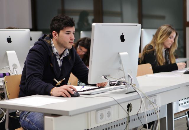 La UCAM inicia la formación en el desarrollo de dispositivos móviles como iPhone & iPad - 3, Foto 3