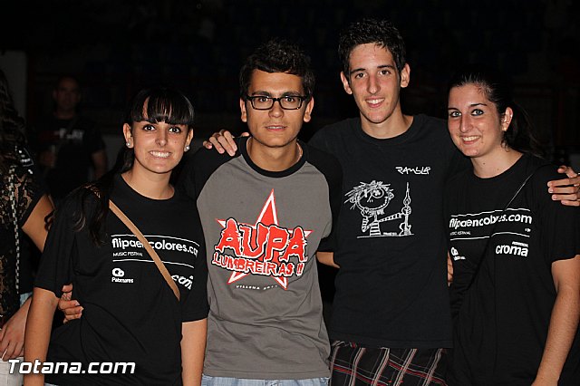 Ms de 800 personas disfrutaron de la noche solidaria del rock - 32