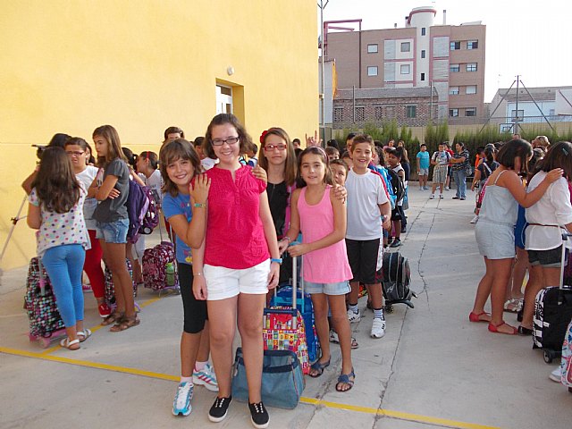 El C.E.I.P Santiago comienza el curso escolar 2012-2013 con el inicio de la celebracin de su 75 aniversario - 2