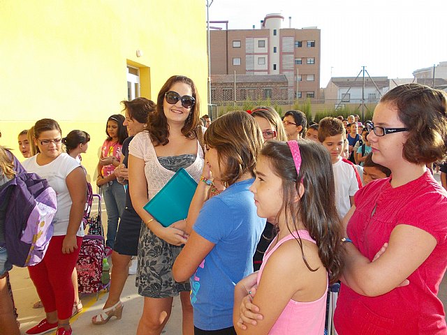 El C.E.I.P Santiago comienza el curso escolar 2012-2013 con el inicio de la celebracin de su 75 aniversario - 20