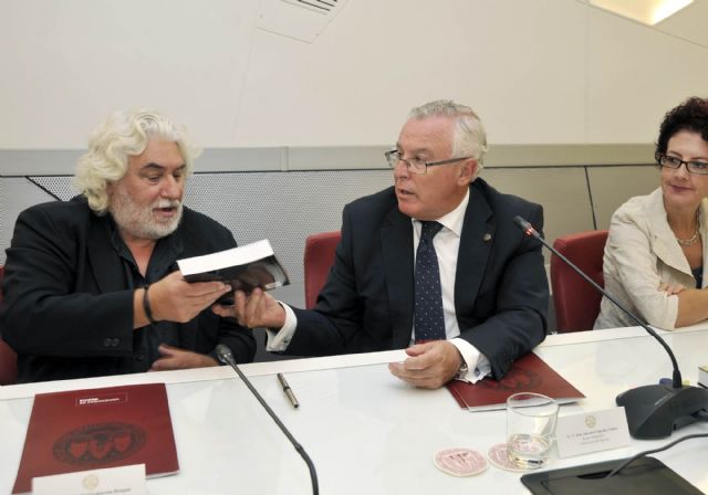 La Universidad de Murcia presentó la Cátedra Cristóbal Gabarrón - 3, Foto 3