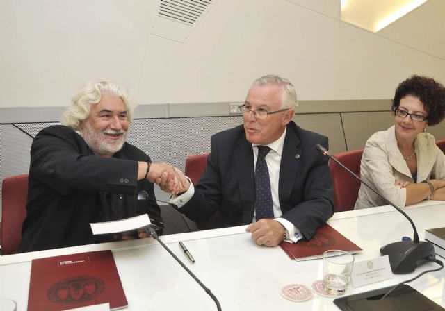 La Universidad de Murcia presentó la Cátedra Cristóbal Gabarrón - 4, Foto 4