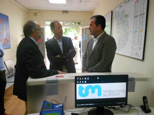 Arranca el nuevo servicio municipal de autobuses con la apertura de la oficina de atención al usuario - 2, Foto 2