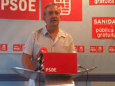 'Las presiones del PSOE han obligado a la alcaldesa a recibir a los trabajadores y a respetar sus puestos'