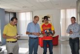 El Alcalde recibe en el Ayuntamiento a Lorenzo Albaladejo