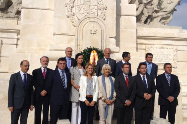 Los parlamentos autonomicos se postulan como referentes de calidad democrática y se comprometen a aportar soluciones a la profunda crisis económica que atraviesa España - 1, Foto 1