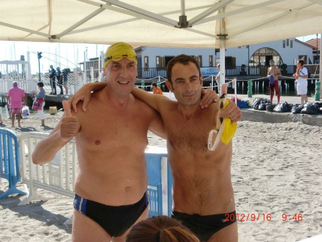 El totanero Jose Miguel Cano particip en la 9ª edicin de la Travesa del Mar Menor 