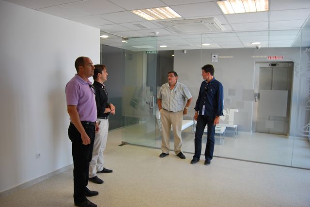 El Ayuntamiento de Alhama apuesta decisivamente por el sector industrial como fuente segura de empleo, Foto 4