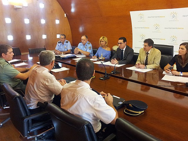 El Plan especial de seguridad y emergencias para la Feria y Fiestas de Lorca coordina a 450 personas para responder a cualquier incidencia - 1, Foto 1