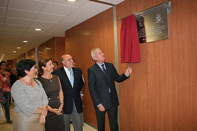 Valcárcel asegura que el Gobierno sigue invirtiendo en Sanidad y no se ha producido deterioro del Estado de Bienestar - 1, Foto 1