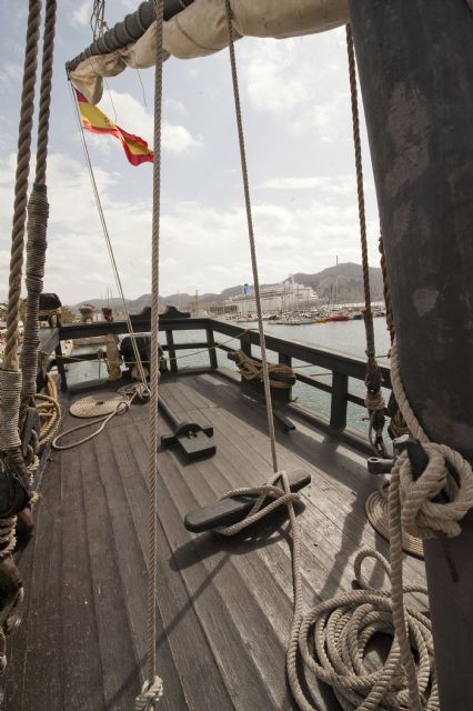 Una réplica de la Nao Victoria transporta al cartagenero al siglo XVI - 3, Foto 3