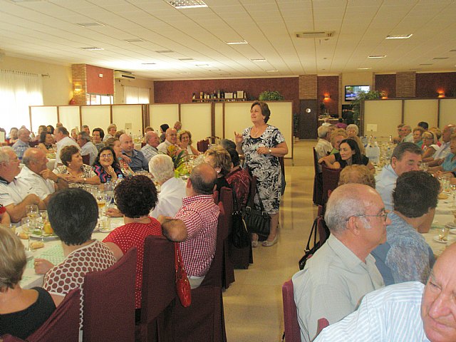 Finalizan las actividades del VIII Encuentro Solidario de Amigos y Enfermos de Alzheimer con la convivencia y homenaje - 6