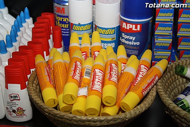 Convocadas las ayudas para adquisición de libros de texto y material didáctico de la consejería de educación - 1, Foto 1