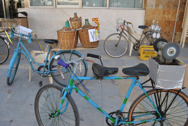 Medio Ambiente despidió la Semana Europea de la Movilidad con una muestra de vehículos sostenibles - 1, Foto 1