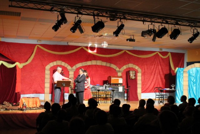 Estreno de la obra ‘Conversaciones de una cafetería’ del grupo de teatro local ‘Primera Fila, por favor’ - 1, Foto 1