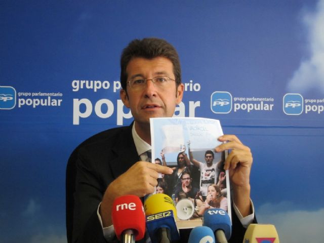 Ruiz exige a Tovar que se pronuncie, tras identificar a dos nuevos dirigentes socialistas en la algarada de la UMU - 3, Foto 3