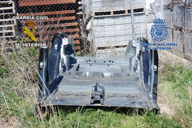 Desarticulado un grupo organizado dedicado al tráfico de drogas y a la sustracción de vehículos - 4, Foto 4