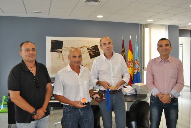 Recepción en el Ayuntamiento al piragüista José Antonio Lucas tras proclamarse Campeón del Mundo Veteranos en K1 y K2 - 1, Foto 1