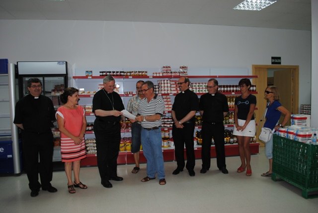 Los sacerdotes de la diócesis de Cartagena, respuesta de caridad para las familias necesitadas - 1, Foto 1