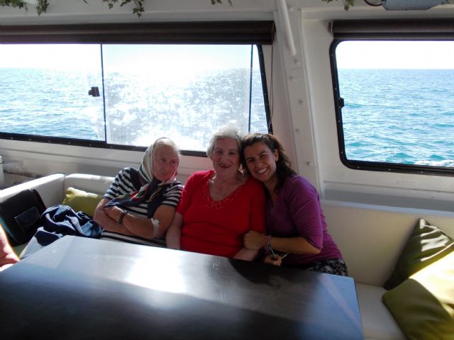 Usuarios de la Residencia y Centro de Día San Francisco de Águilas disfrutar de un precioso paseo en barco - 3, Foto 3