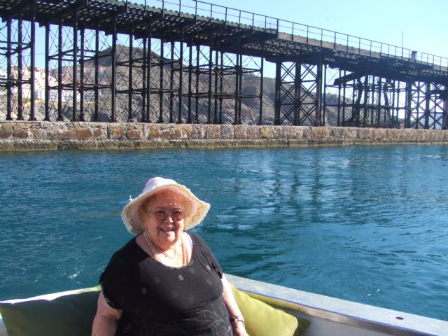 Usuarios de la Residencia y Centro de Día San Francisco de Águilas disfrutar de un precioso paseo en barco - 4, Foto 4