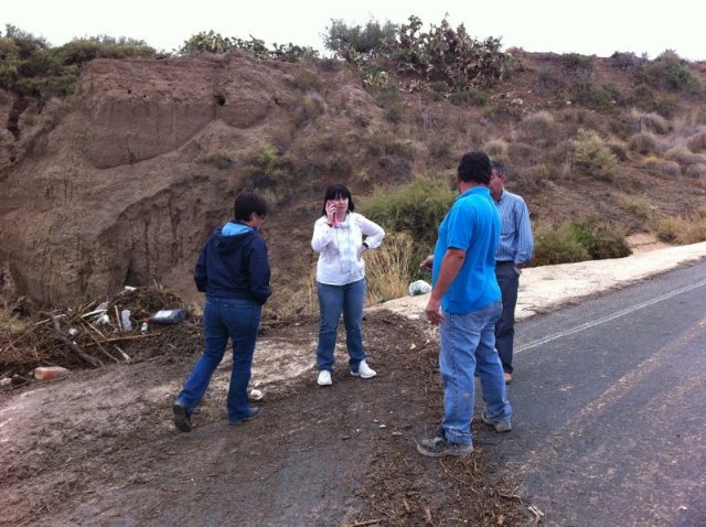 El ayuntamiento lleva a cabo las labores de limpieza y adecuación de las zonas que han sido afectadas por las lluvias de ayer que registraron un volumen de hasta 115 litros por metro cuadrado a la hora - 1, Foto 1