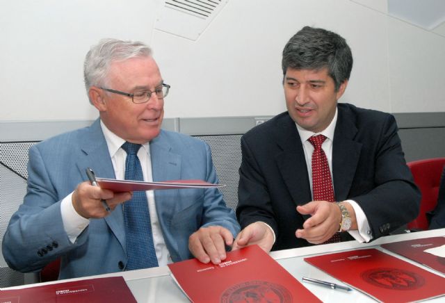 Los alumnos de la Universidad de Murcia podrán pagar la matrícula en siete plazos sin intereses - 3, Foto 3