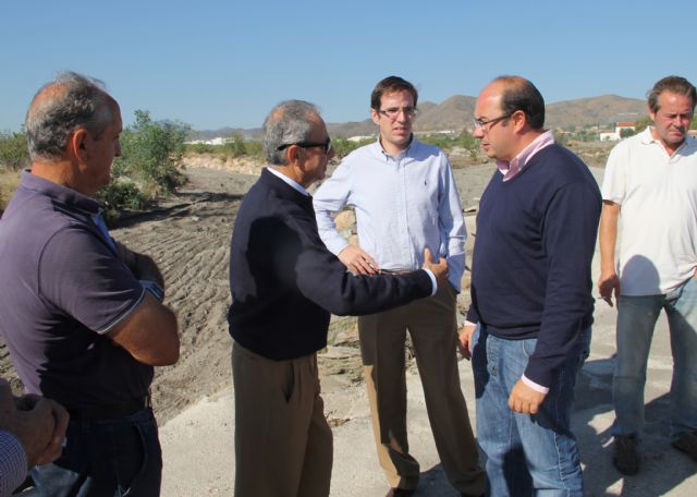 Técnicos de la Confederación Hidrográfica estudian los daños producidos por las inundaciones en Puerto Lumbreras - 1, Foto 1