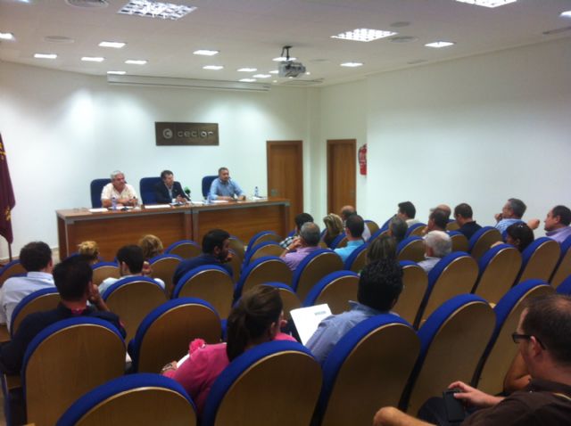 Ayuntamiento y representantes de los sectores agrícola y ganadero constituyen una Plataforma de Afectados - 1, Foto 1