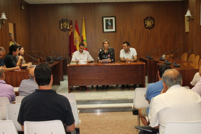 El Ayuntamiento crea una Oficina de Compras para dar más eficacia y abonar más rápido las facturas de los proveedores - 1, Foto 1