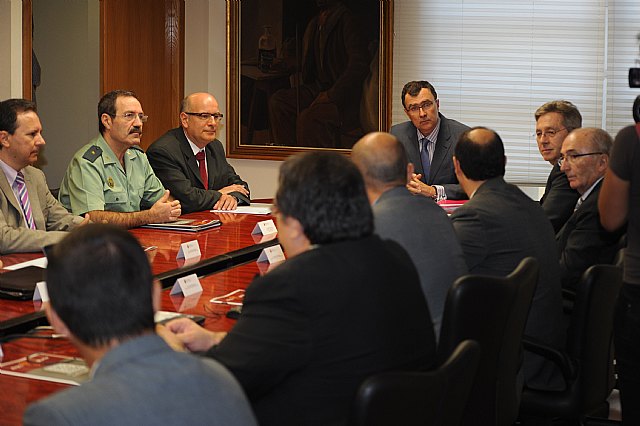 La Comunidad incorpora la firma digital a las tarjetas de ITV para garantizar un proceso de revisión de coches seguro y veraz - 1, Foto 1