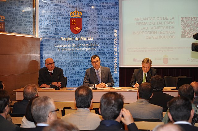 La Comunidad incorpora la firma digital a las tarjetas de ITV para garantizar un proceso de revisión de coches seguro y veraz - 2, Foto 2