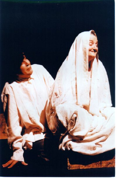 La compañía ecuatoriana Malayerba presenta NUESTRA SEÑORA DE LAS NUBES en el 43° Festival Internacional de Teatro de Molina de Segura el jueves 4 de octubre - 4, Foto 4