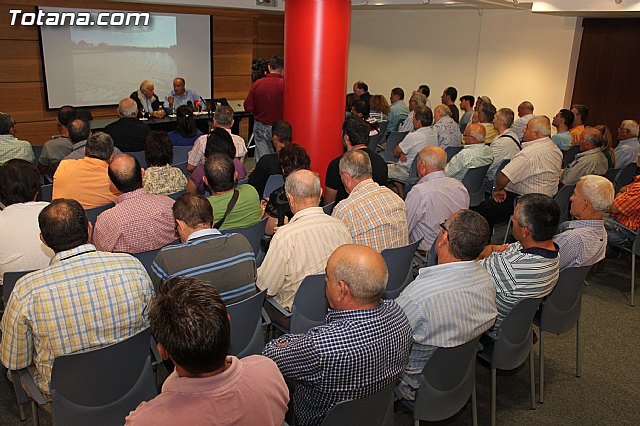 La asamblea de agricultores de Totana afectados por la tormenta e inundaciones acord adherirse a las peticiones de COAG-Lorca - 10