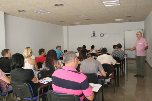 El Ayuntamiento programa nuevos cursos para desempleados y trabajadores en activo - 1, Foto 1
