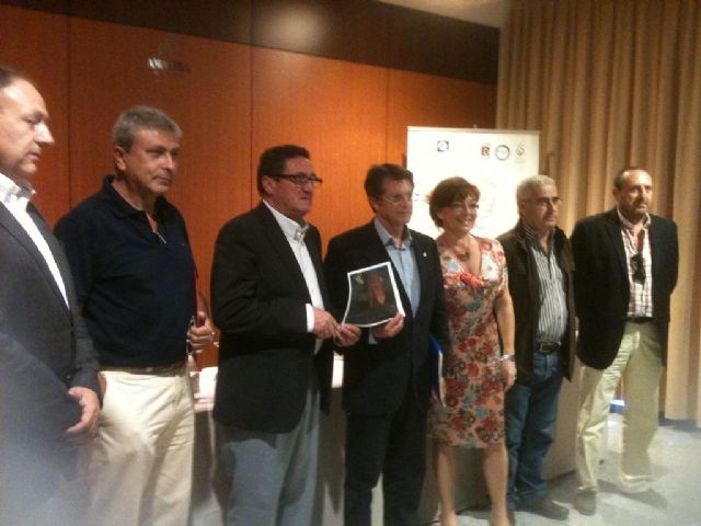 La asociación de profesionales de emergencias de Lorca promueve una cuestación popular para levantar un Monumento al Voluntariado Anónimo - 1, Foto 1