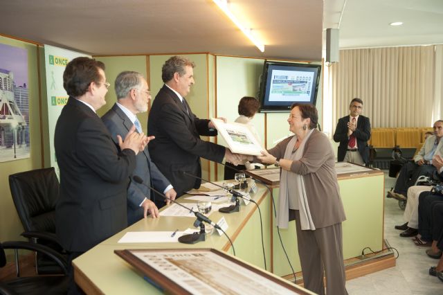 Incluyen al Teatro Romano en los cupones que la ONCE dedica a la Región de Murcia - 1, Foto 1